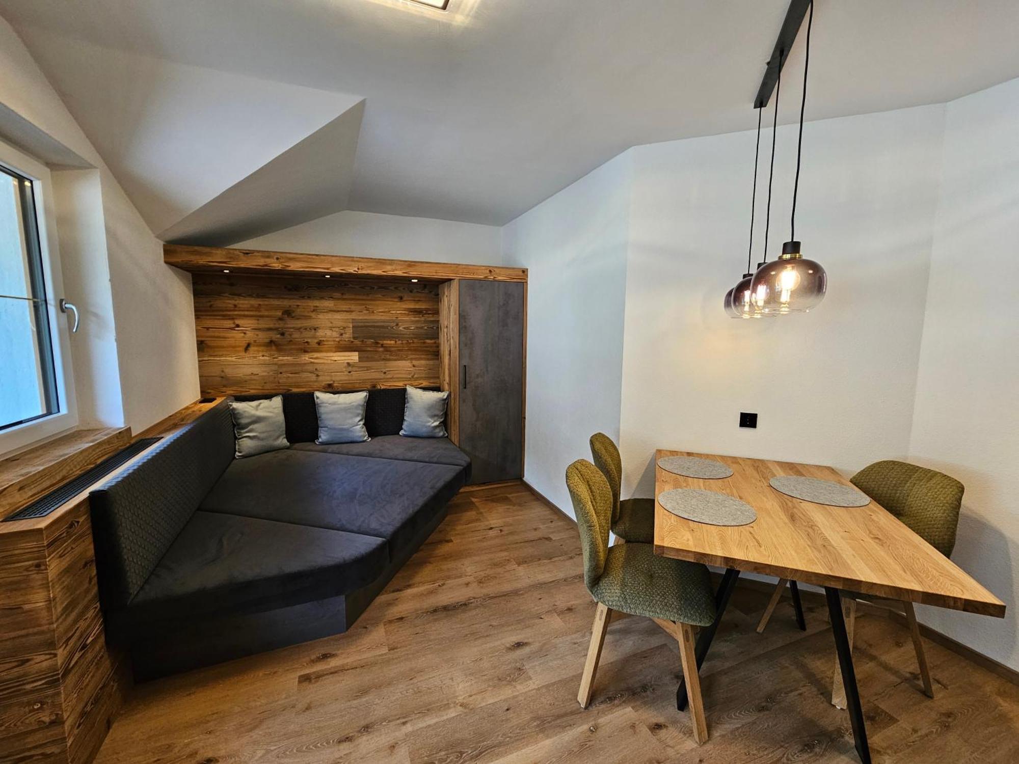 Roasthof Apartments Neustift im Stubaital Buitenkant foto