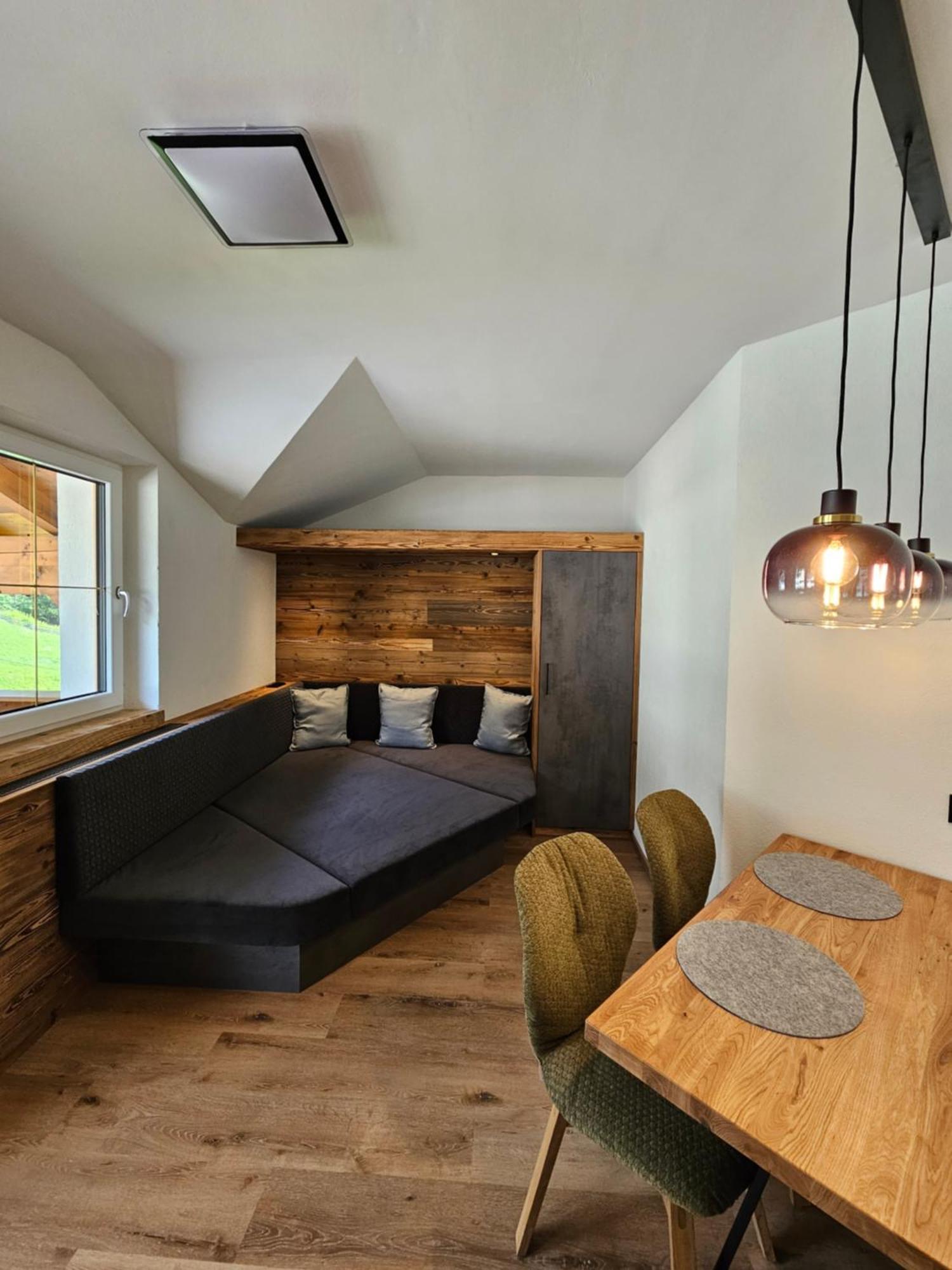 Roasthof Apartments Neustift im Stubaital Buitenkant foto