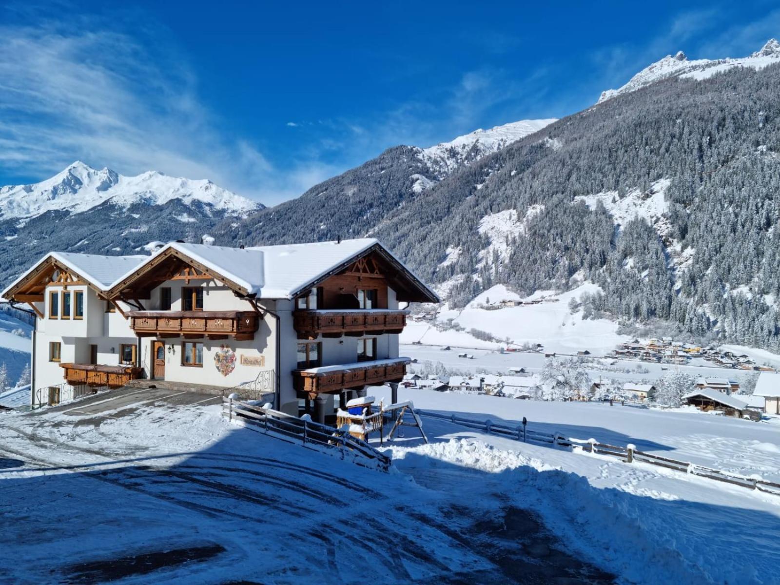 Roasthof Apartments Neustift im Stubaital Buitenkant foto